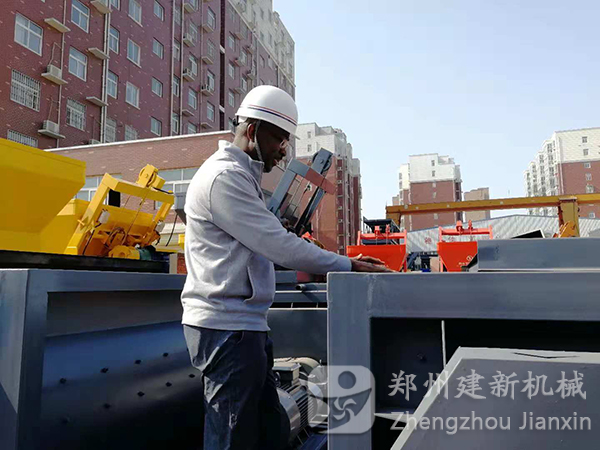 除了寶馬展，建新機(jī)械工廠更值得一看！